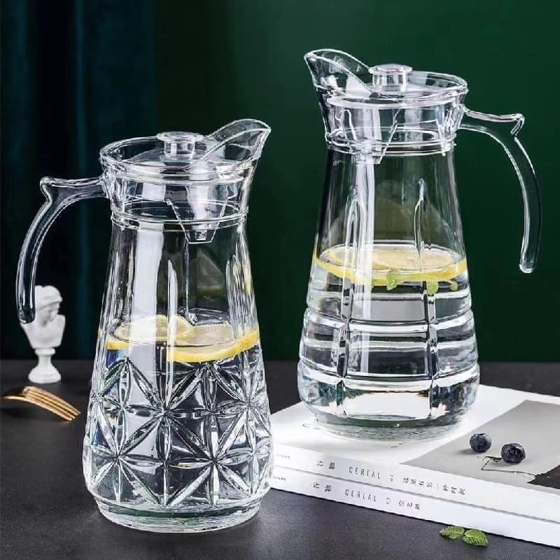 Bình nước xoắn thuỷ tinh