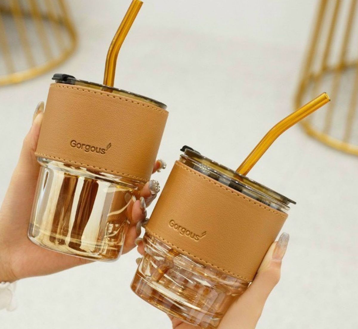 Cốc thuỷ tinh bọc da có ống hút 450ml