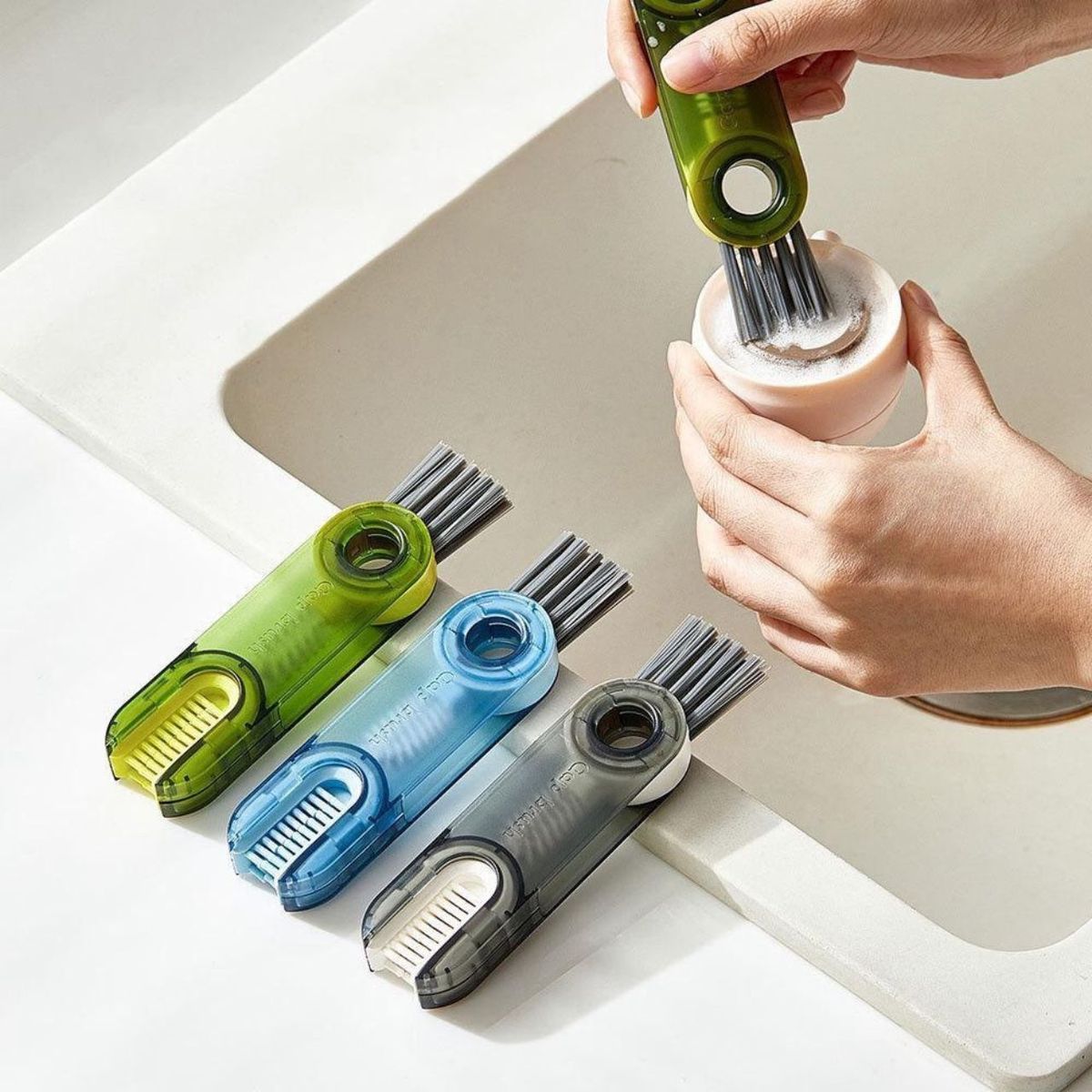 Bàn chải vệ sinh ly cốc 3in1
