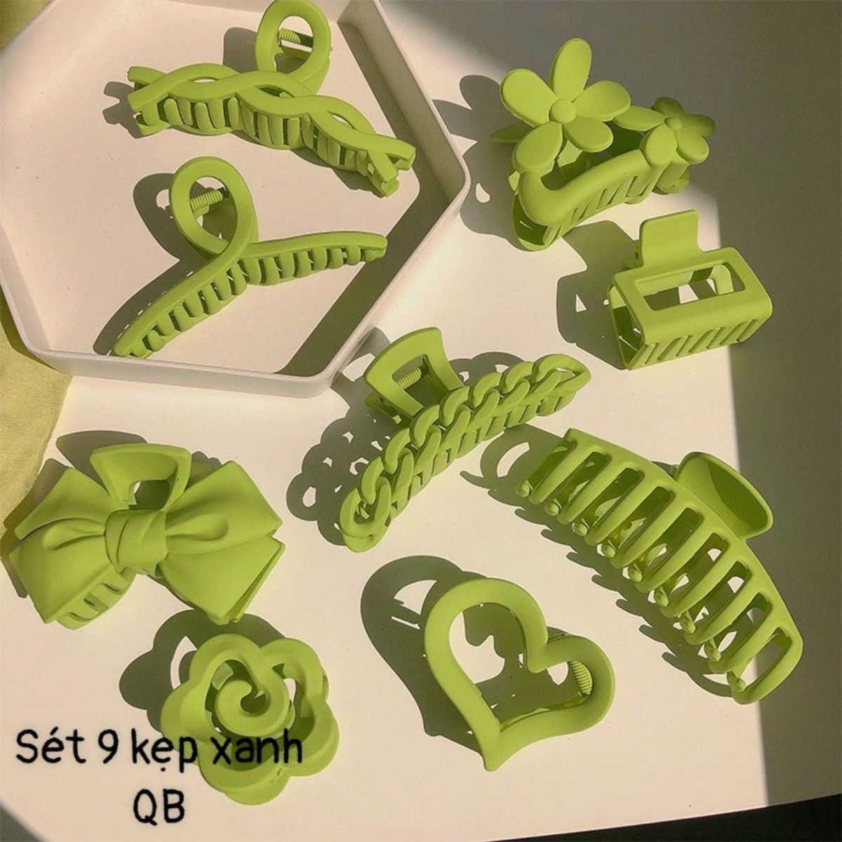 Set 9 kẹp xanh lá 